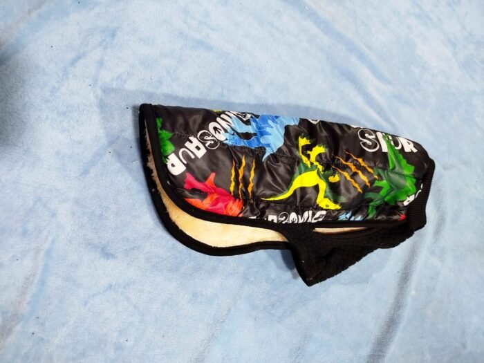 Chaleco matelasse con corderito para perros estampado dinosaurios