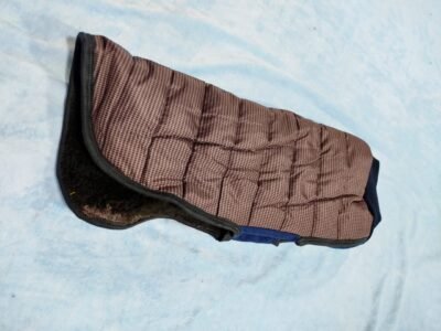 Chaleco matelasse con corderito para perros marrón