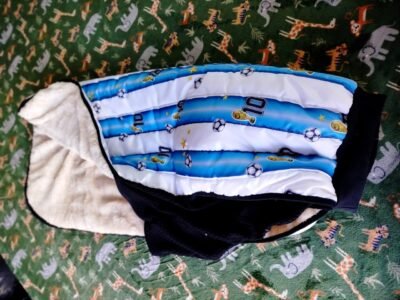 Chaleco para perros selección argentina matelasse con corderito clasico interior